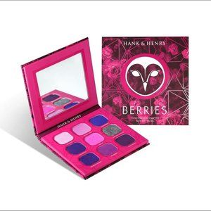 Hank & Henry Palletes